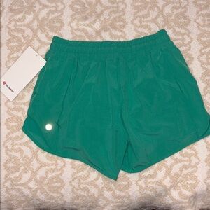 Shake It Out High-Rise Running Short 2.5"